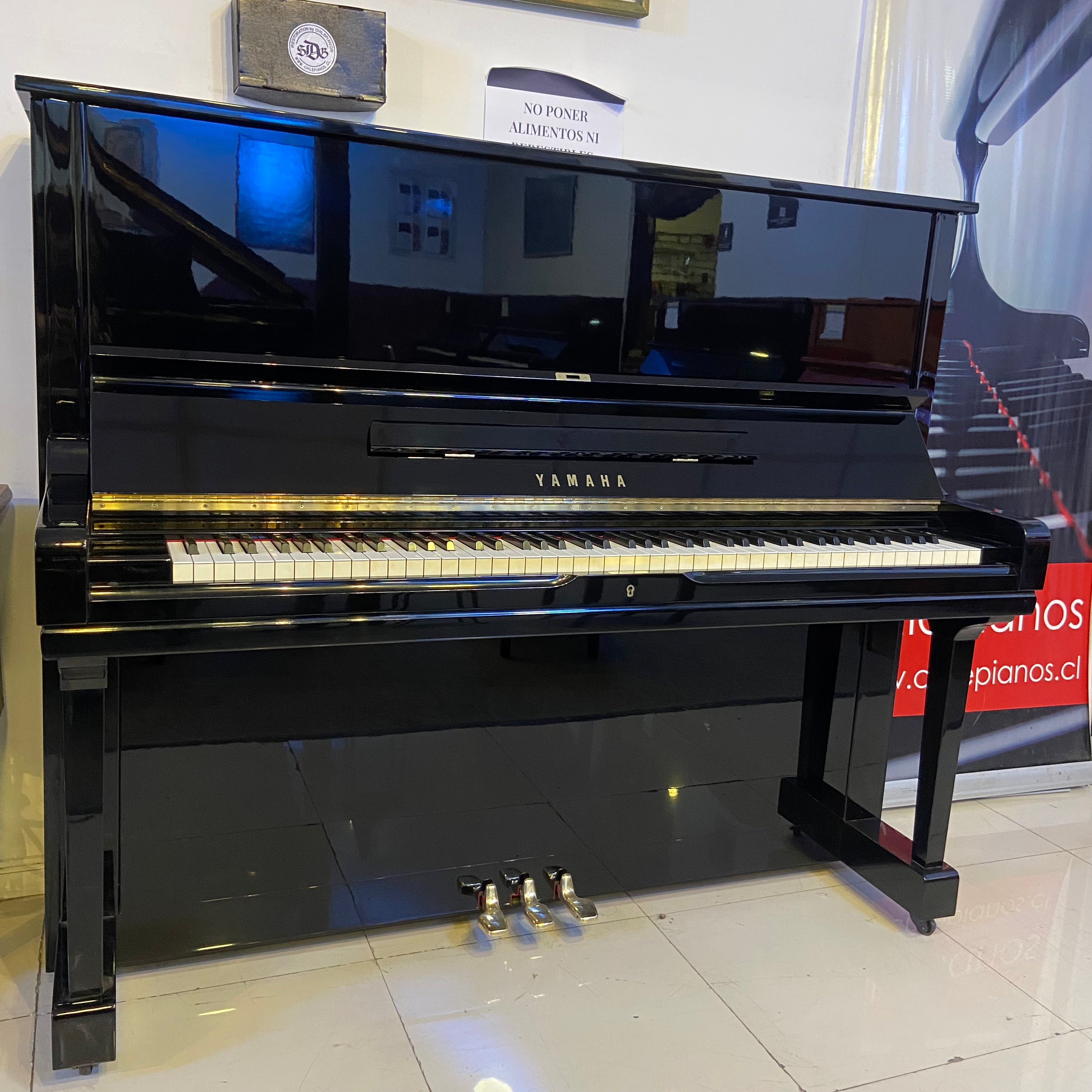 Yamaha U3H