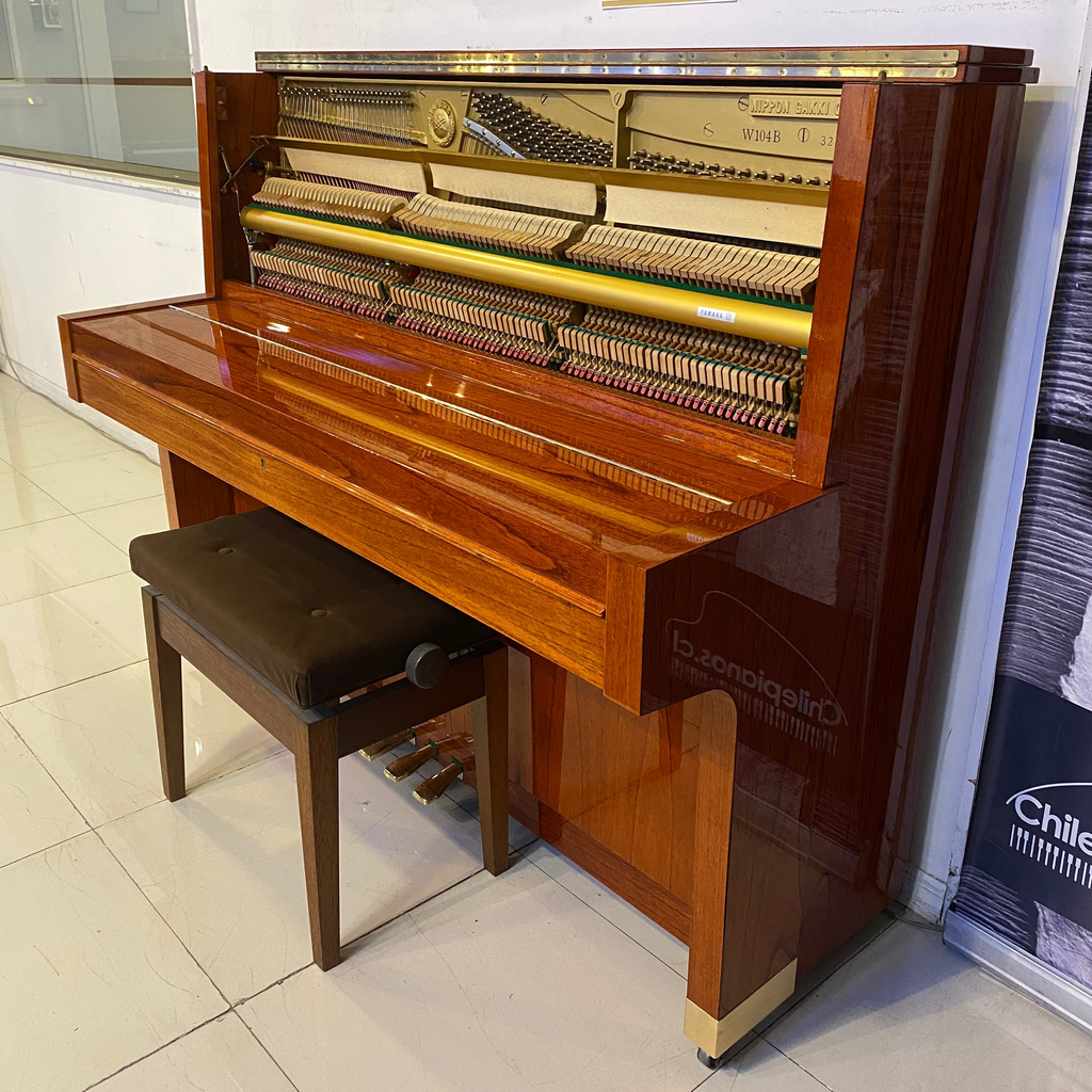 Yamaha W