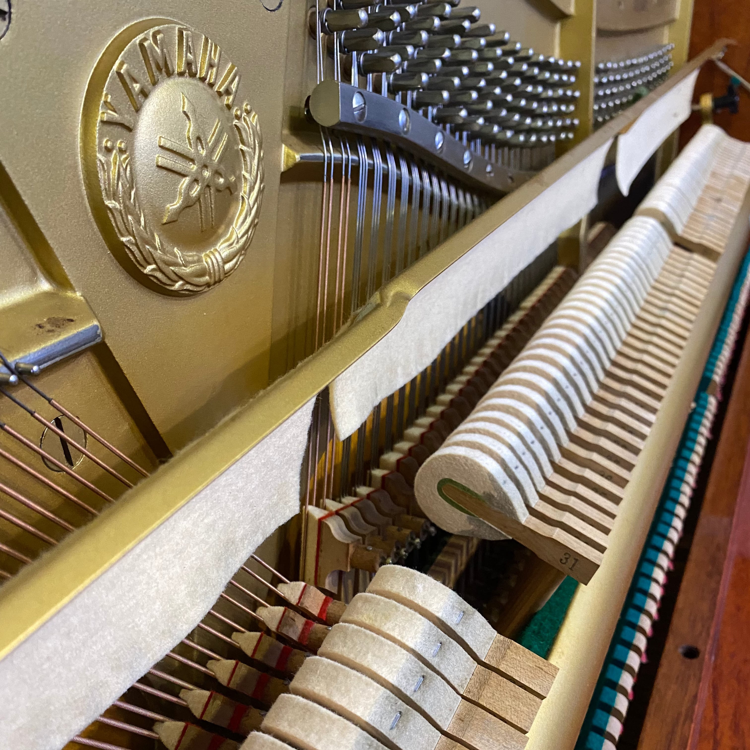 Yamaha W