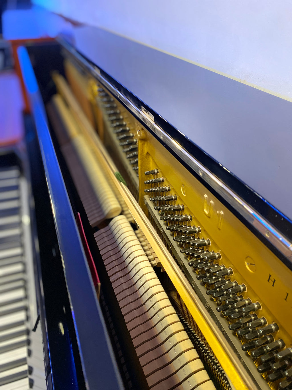 Yamaha U1H