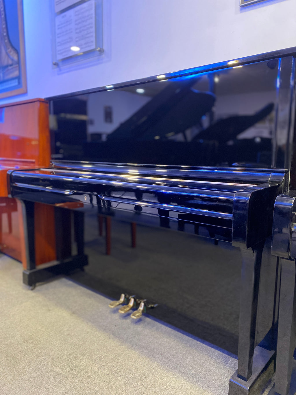 Yamaha U1H